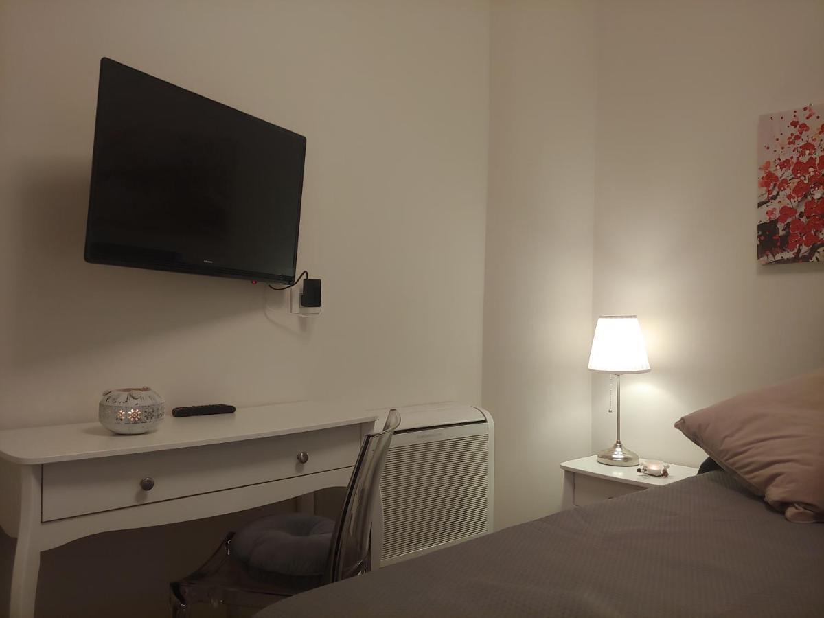 Tiny Room Сассарі Екстер'єр фото